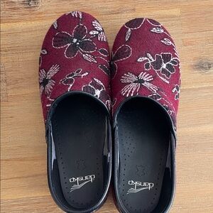 Dansko Women's Red Floral Mules